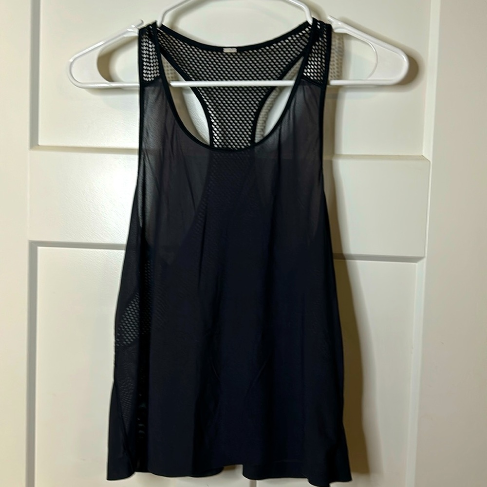 Lululemon black tank top